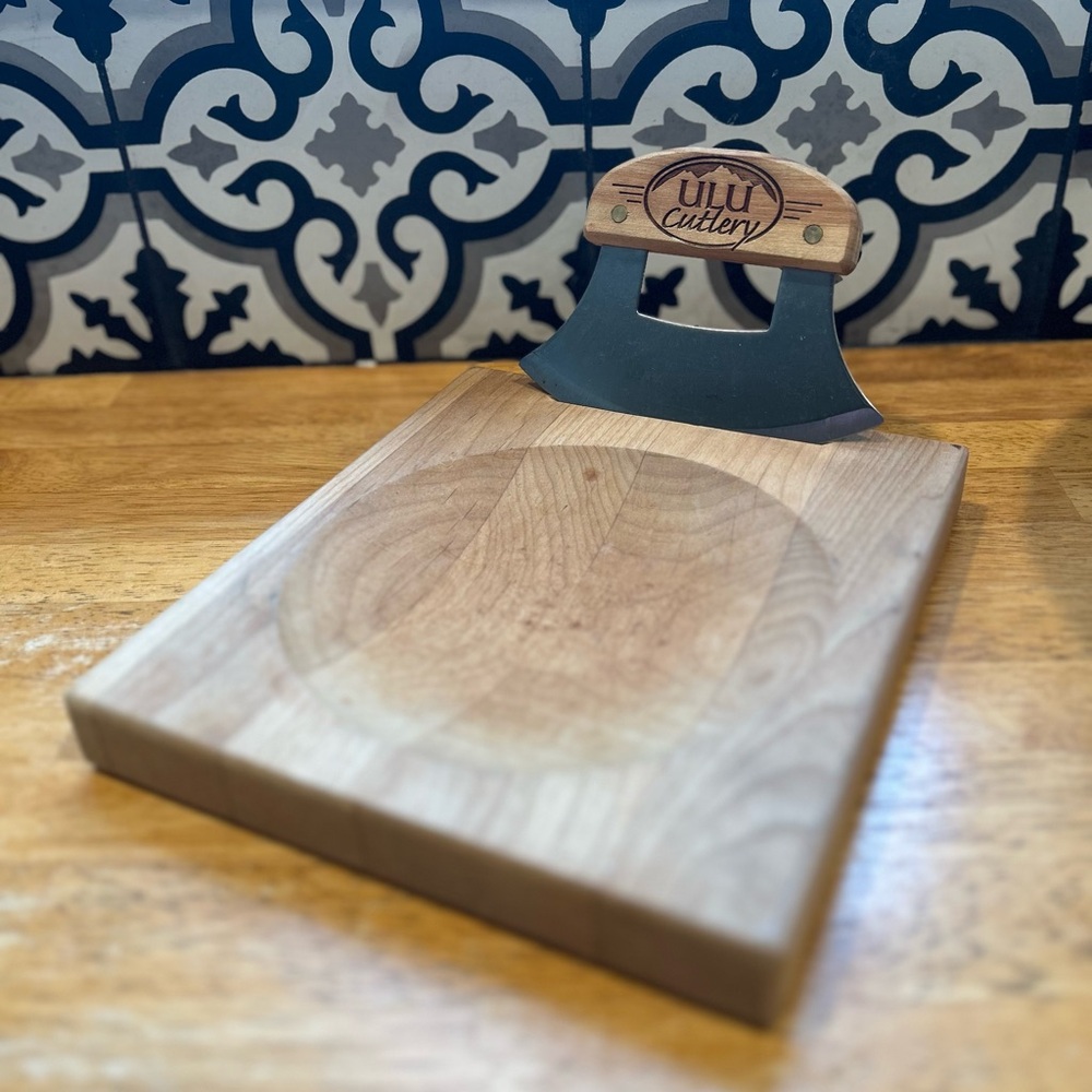 Authentic Ulu Knife with cutting board and knife stand